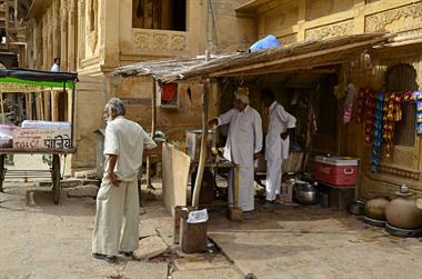 08 Jaisalmer-Walk_DSC3236_b_H600